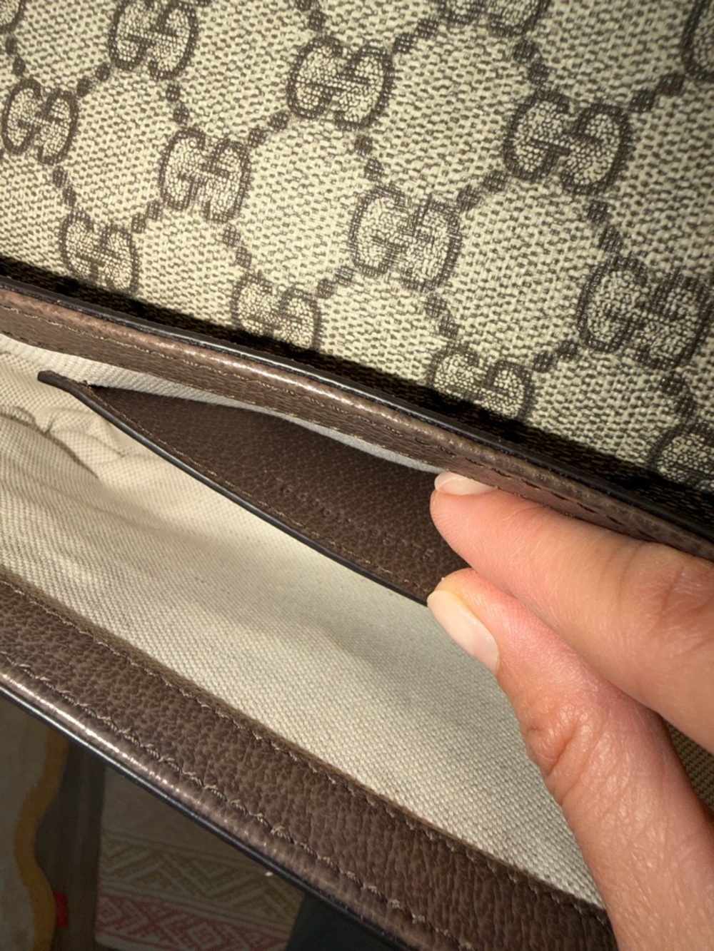 Gucci GG Ophidia Crossbody Bag with Green-Red Strap - Picture 7 of 8